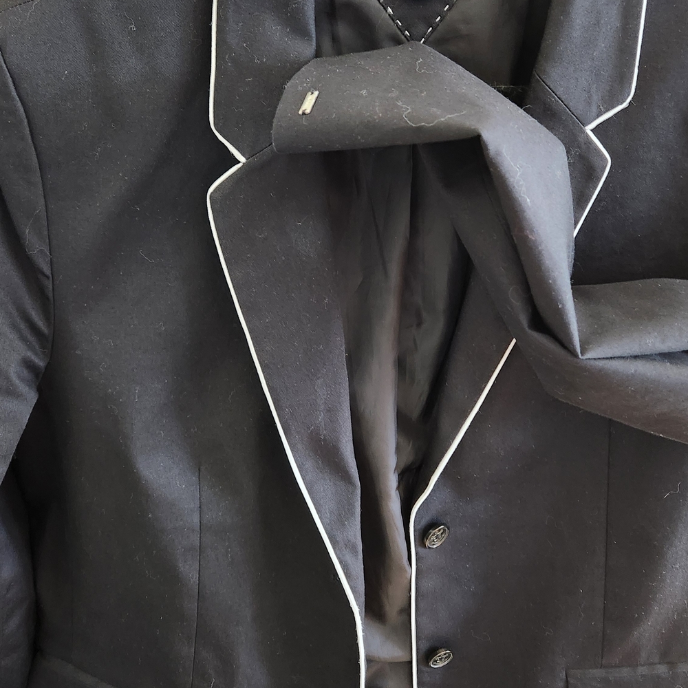 Women's Black Blazer with White Trim - Picture 5 of 5